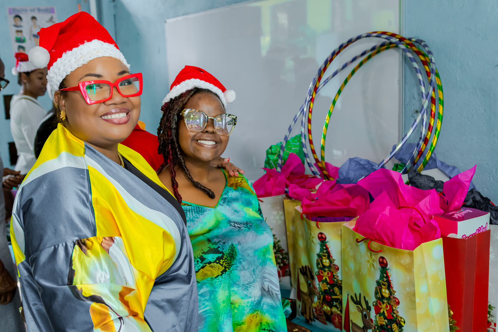 MIB Brings Christmas Cheer to Reddie’s Place for Safety